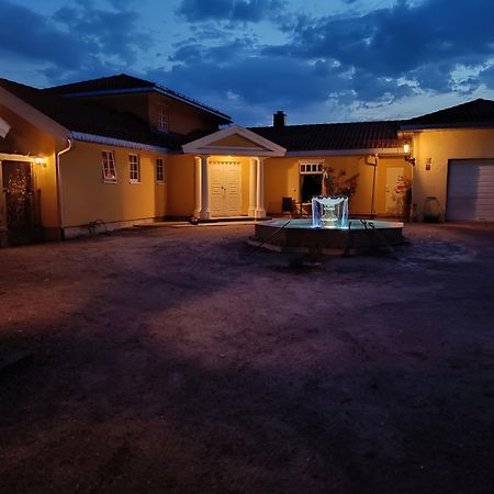 Guest House Close To Кристиансанд Экстерьер фото